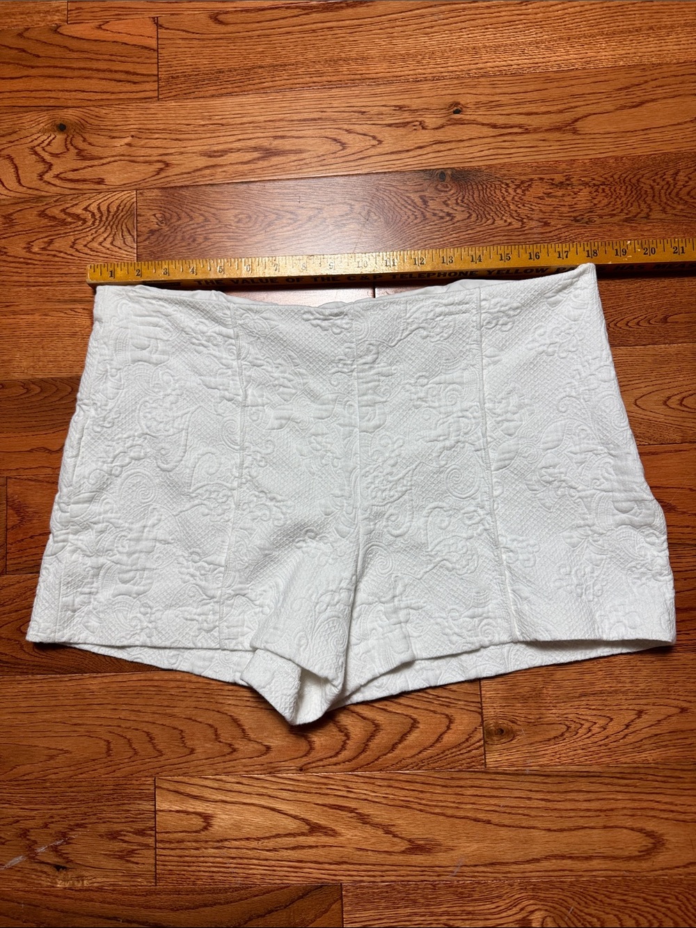 Lilly Pulitzer White High-Waist Textured Shorts